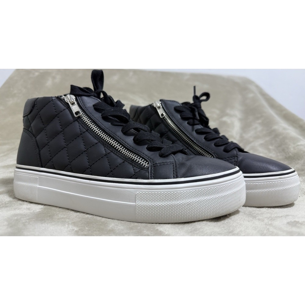 Steve Madden Decaff Black Quilted High Top Sneakers Women's Size 8 - Picture 1 of 6